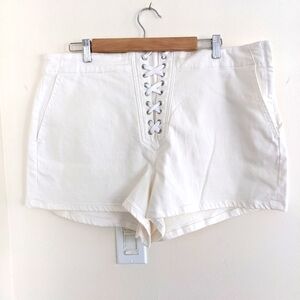 Gap shorts